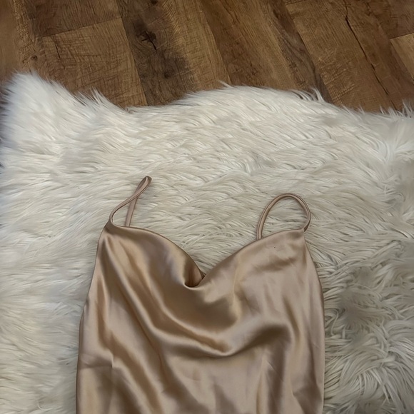 HELLO MOLLY Feel Like Laughing Satin Midi Dress Beige - Picture 3 of 4